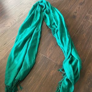 Green scarf